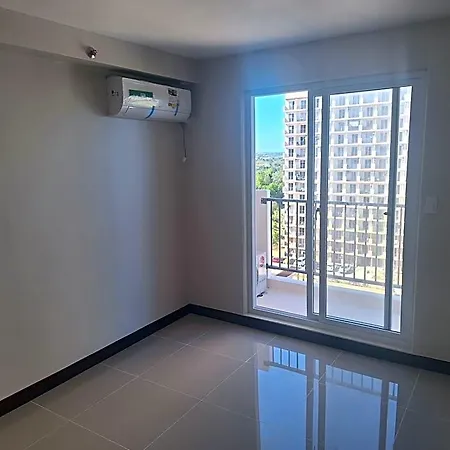 Marynel Suites